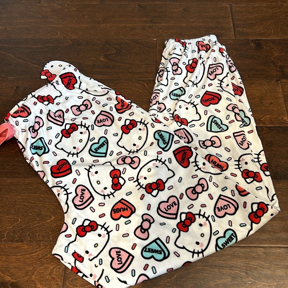 Hello Kitty Valentines Hearts Pajama Pants New Sz M Love